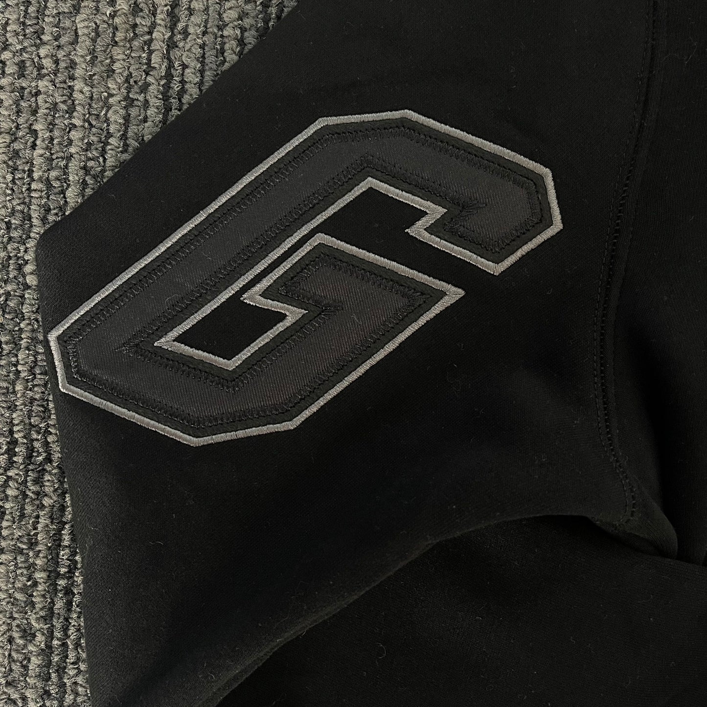 Geedup Co x Trapstar Team Logo x Irongate T Hoodie - Black/White (2025)