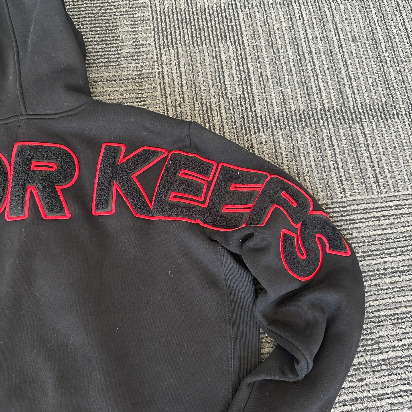 Geedup Play For Keeps Hoodie 'Black / Black Red' (2024)