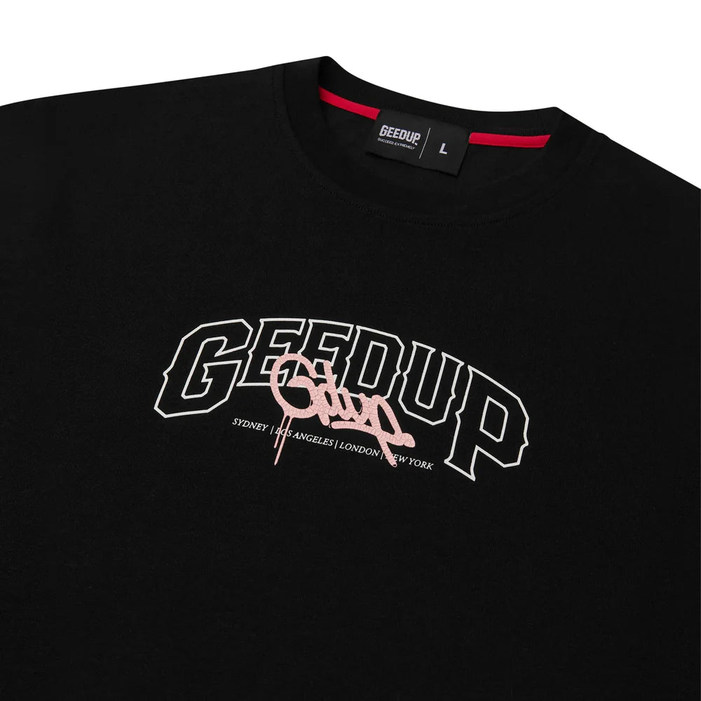 Geedup Core Handstyle T-Shirt 'Black / Pink' (2025)
