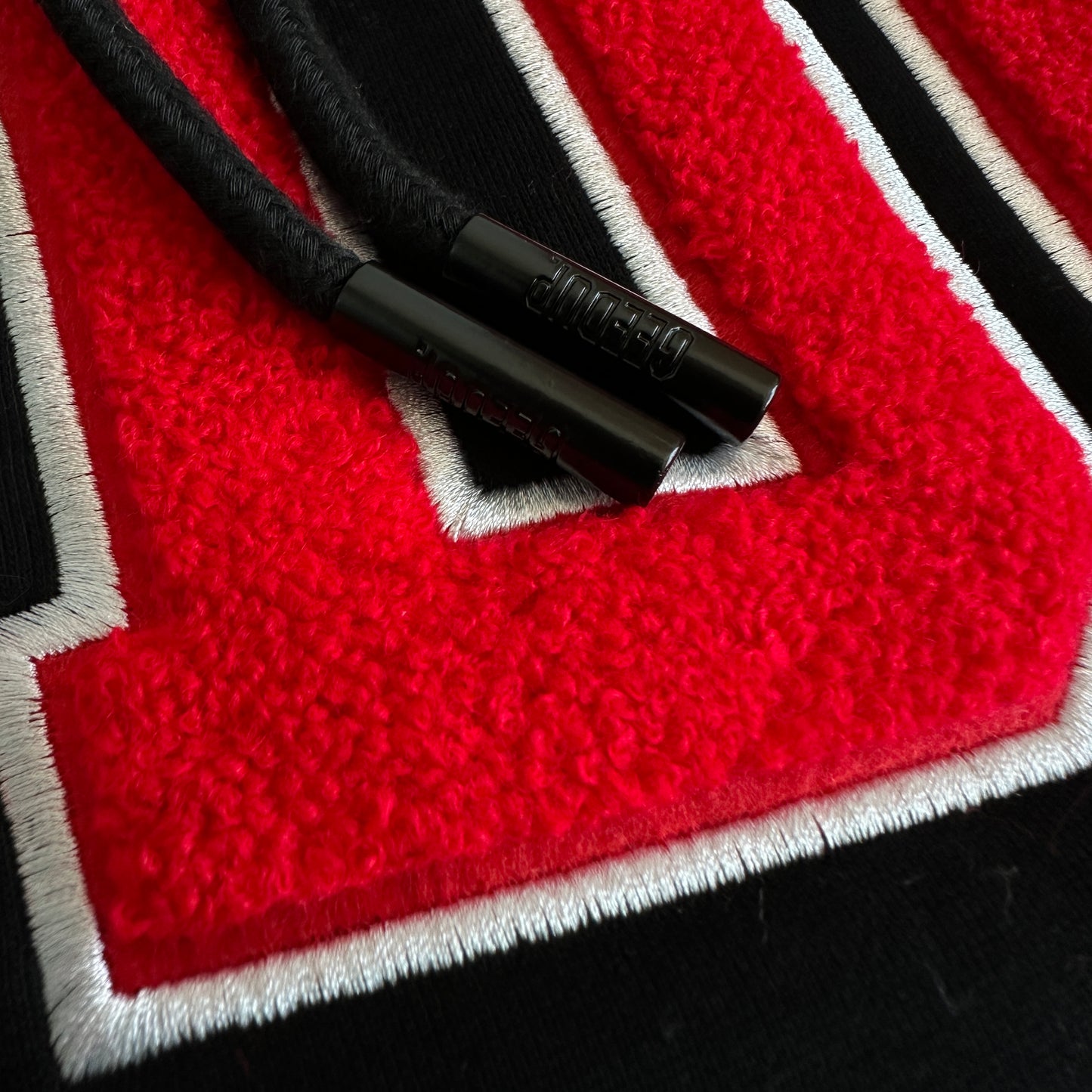 Geedup Team Logo Hoodie 'Black / White / Red' (2025)