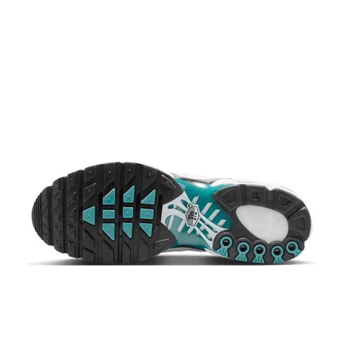 Nike Air Max Plus TN Air Max Plus Turbo Green x GEEDUP Gift Pack